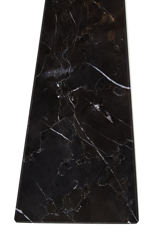 Salmo Small Black Marble Obelisk