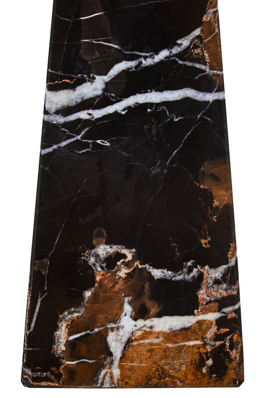 Salmo Large Black Marble Obelisk