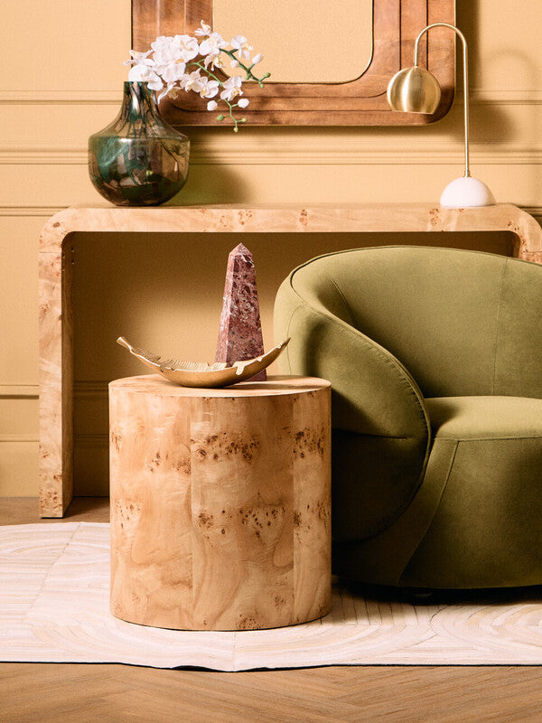 Salmo Small Red Marble Obelisk