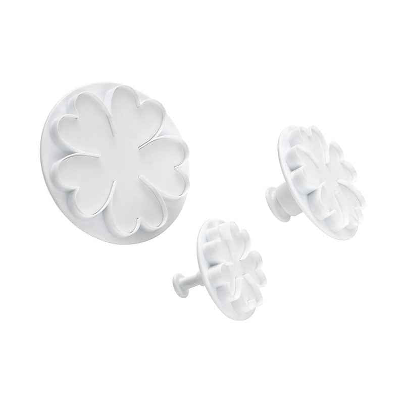 3-piece flower cutter set, ideal for baking and easy to use for floral designs.